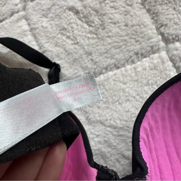 Victoria's Secret PINK | Black Wear Everywhere Push-up Bra | Size 36D - Picture 12 of 12
